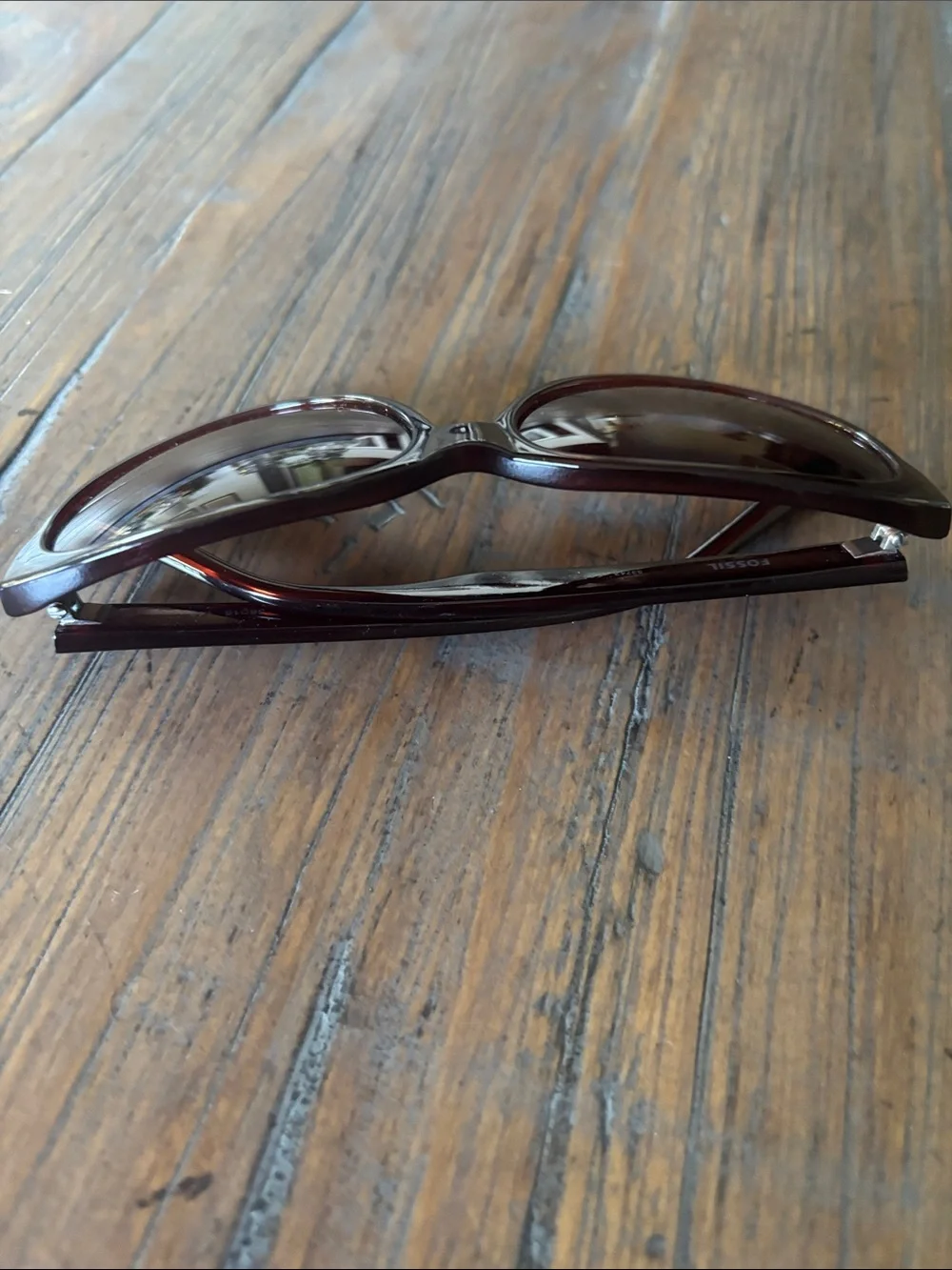 Fossil women’s sunglasses